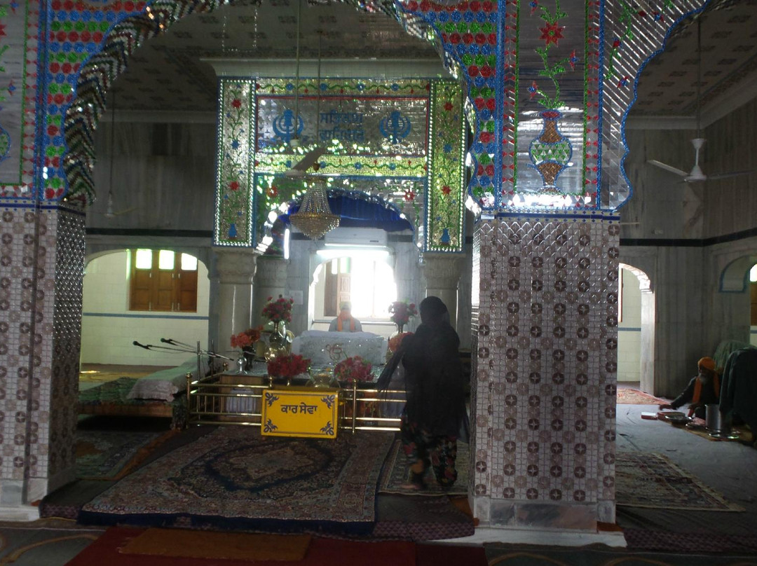 Gurudwara Charan Kamal-卢迪亚纳必去景点