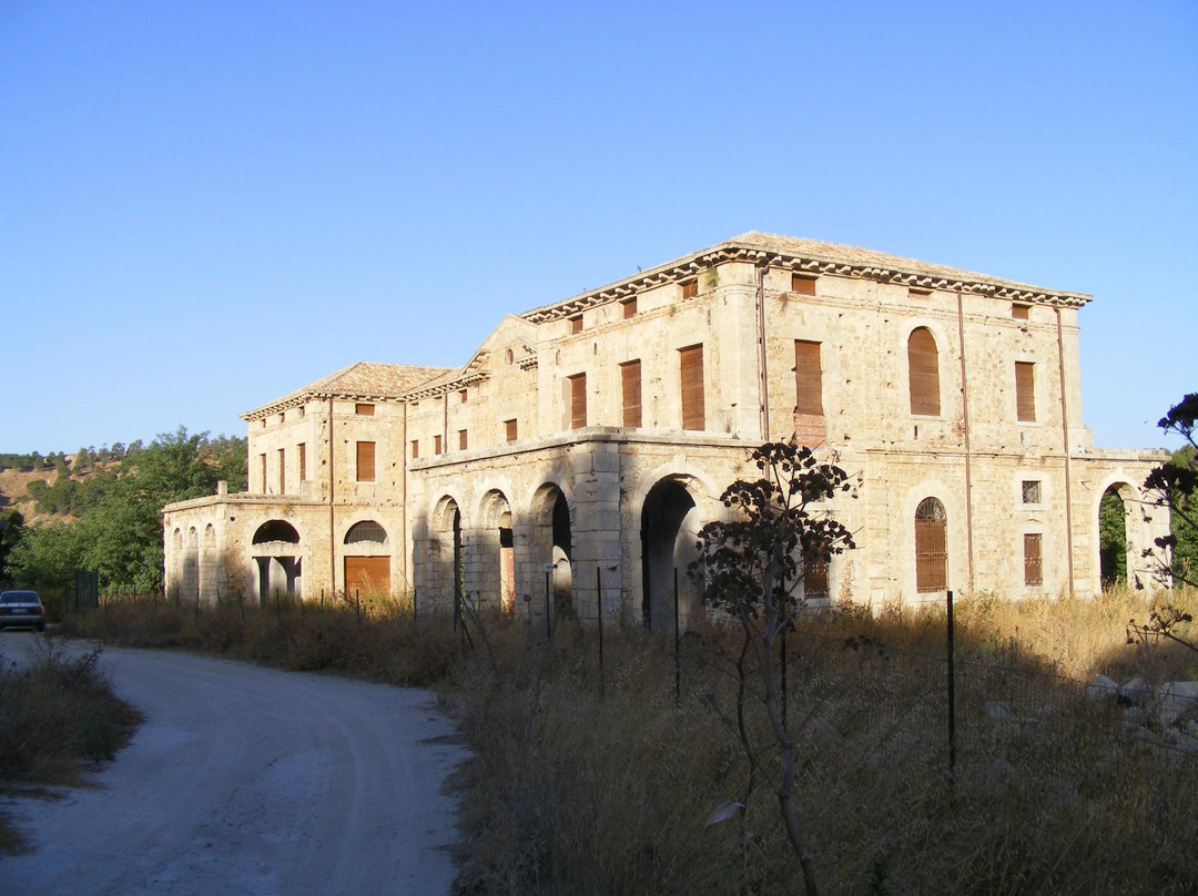 Valguarnera Caropepe旅游攻略图片