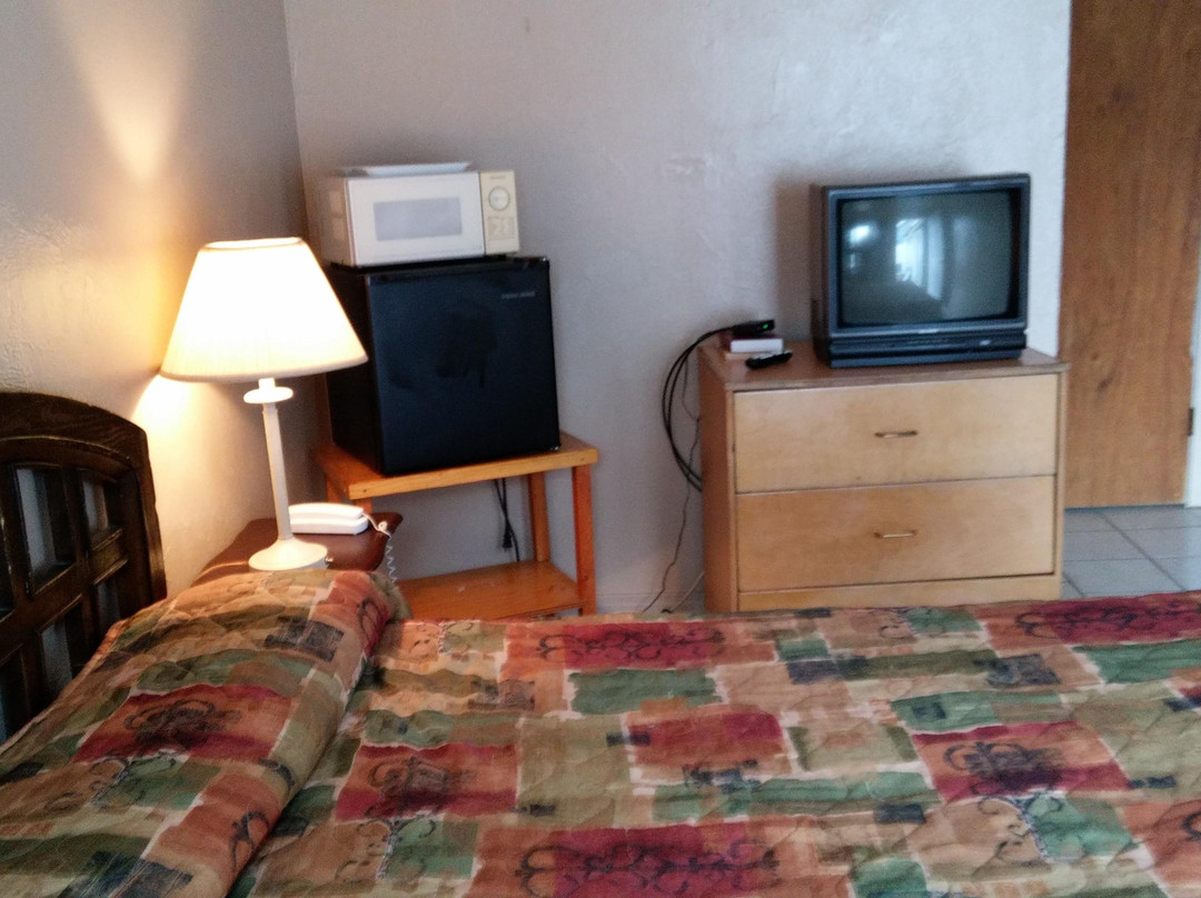 Parkside Motel