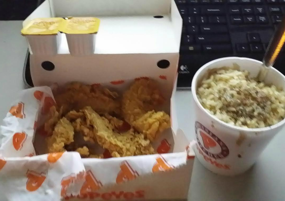 Ehrenberg餐馆和美食-Popeyes Louisiana Kitchen