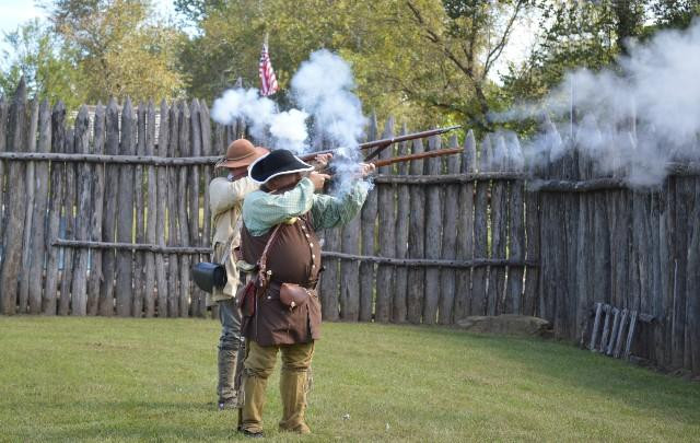 Davidson's Fort Historic Park-Old Fort必去景点