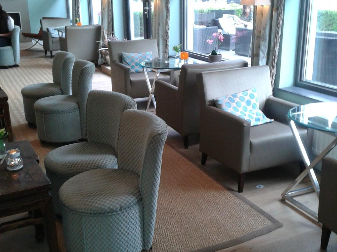 古尔本兰德赛扬酒店主图