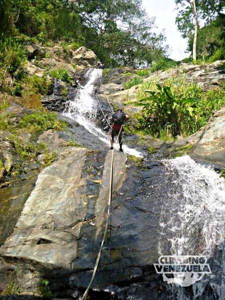 Climbing Venezuela景点图片