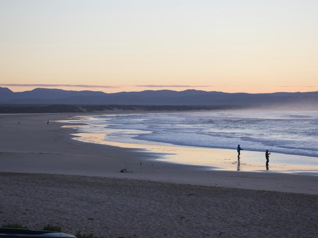 Makisaki Beachfront accommodation主图