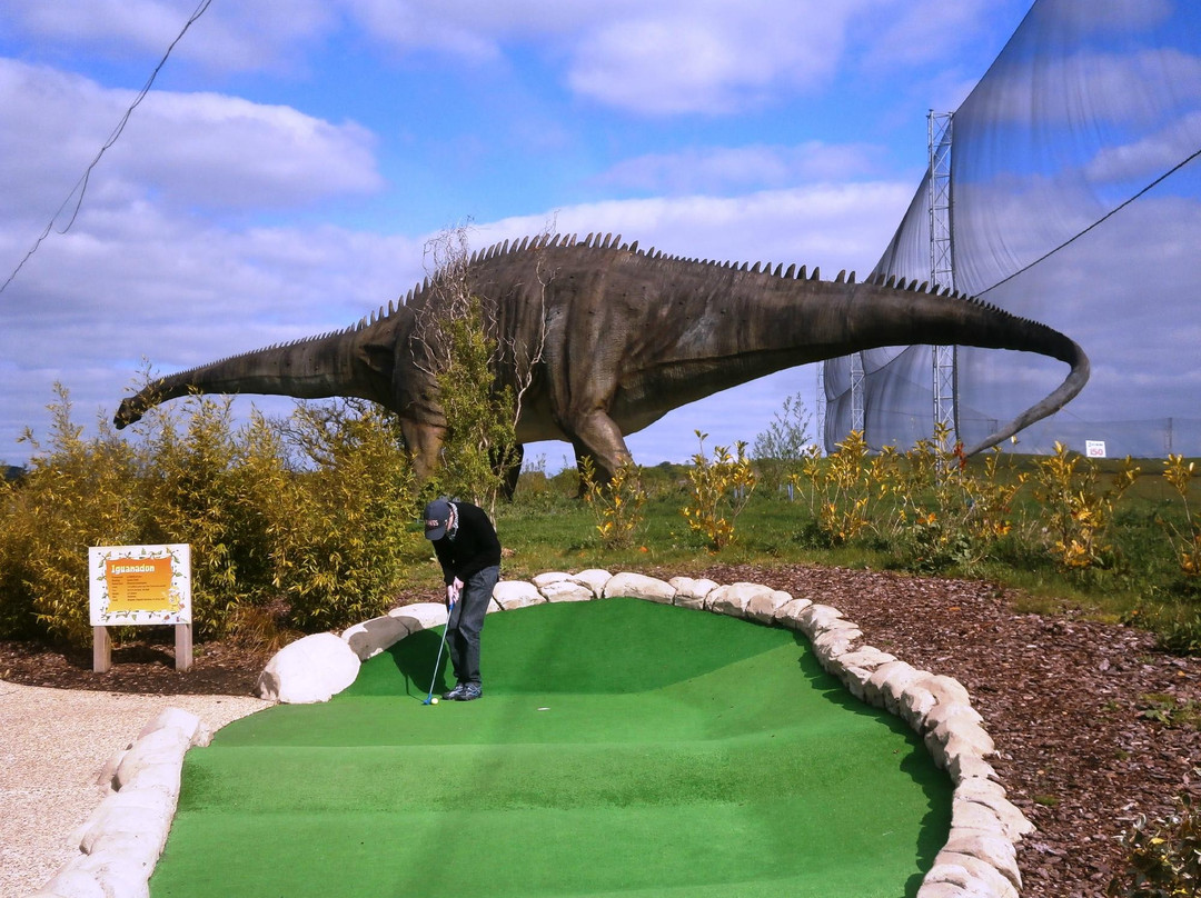 巴尼特旅游景点-Dinosaur Safari Adventure Golf