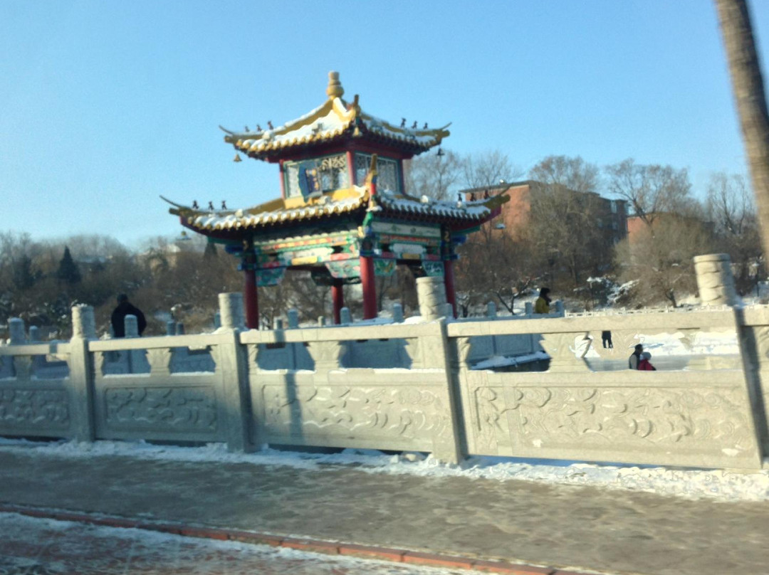 辽阳白塔公园-辽阳县必去景点