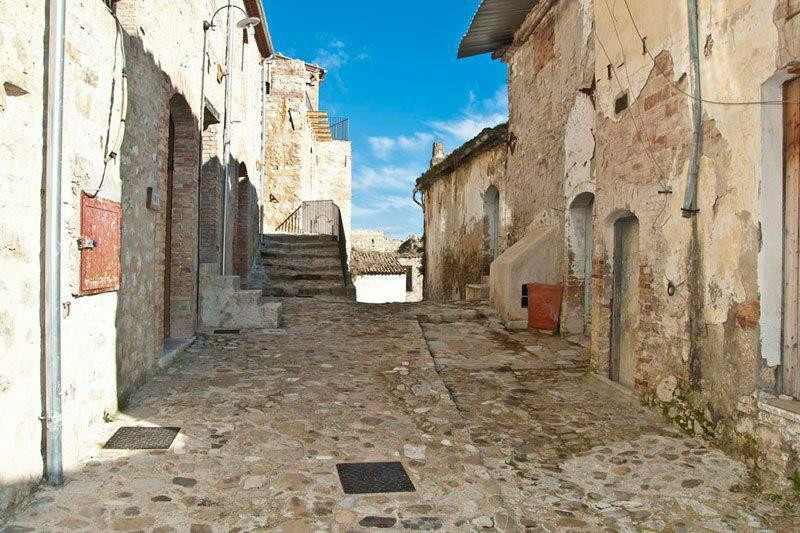Borgo Castello-Calitri必去景点