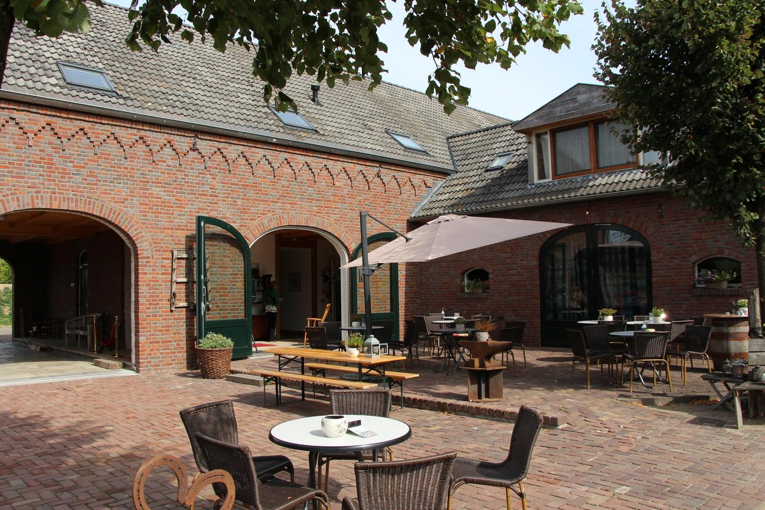 Hotel Herberg De Lindehoeve-浴室