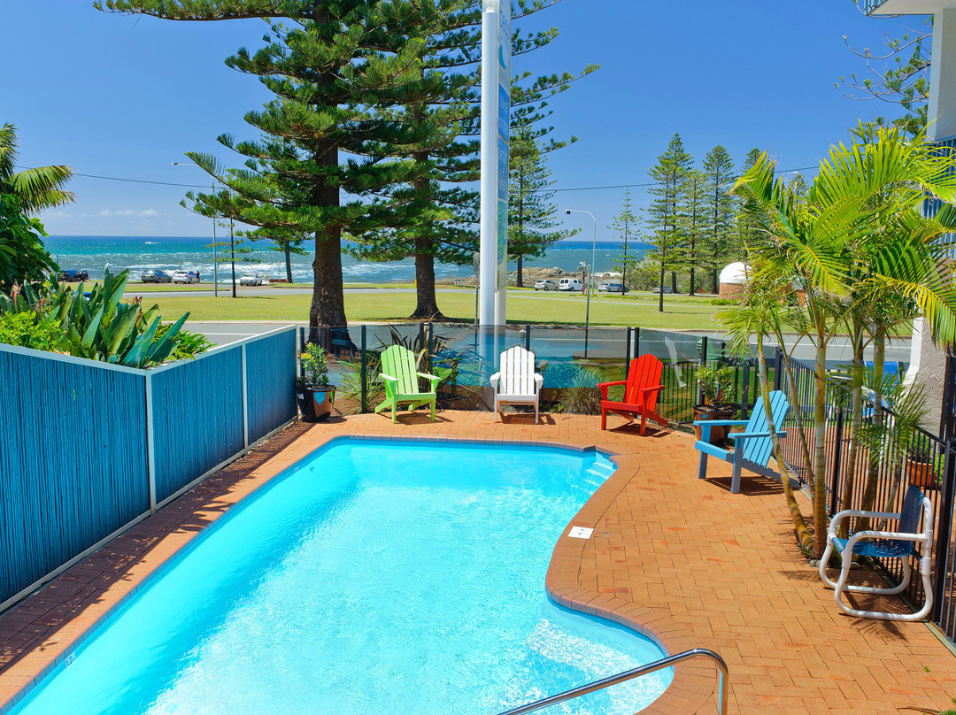 Beach House Holiday Apartments