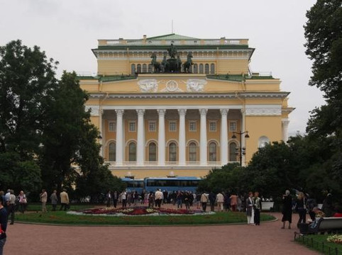 The Alexandrinsky Theater-圣彼得堡必去景点