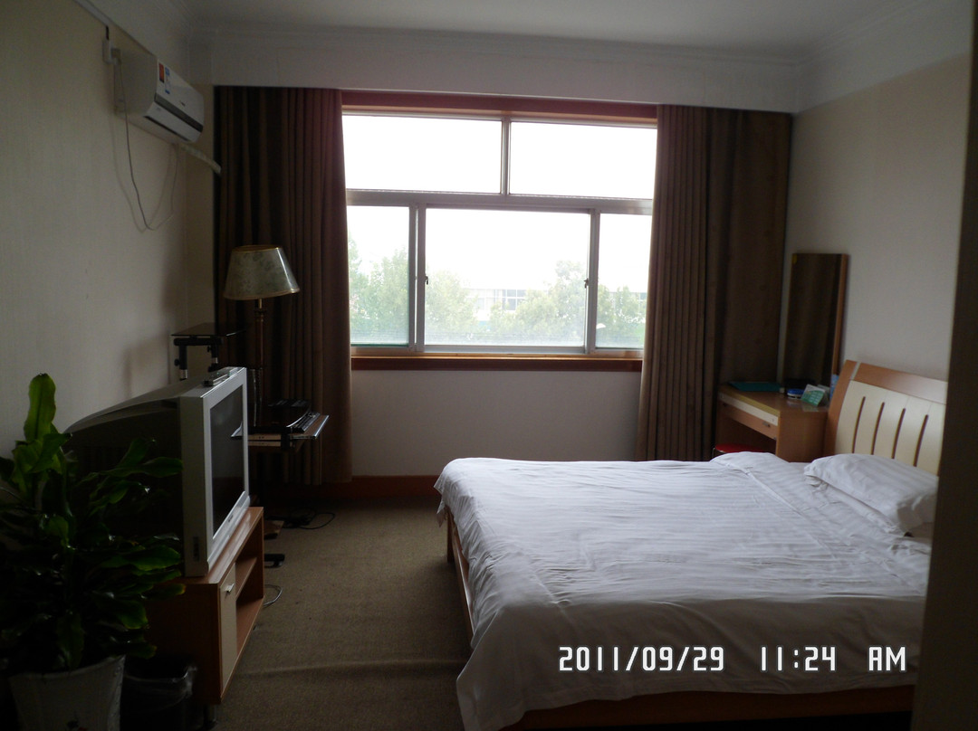 金叶大酒店主图