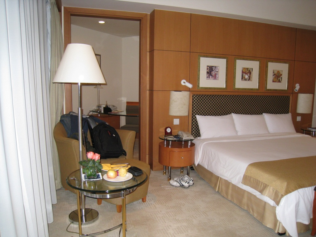 南京丁山花园酒店主图