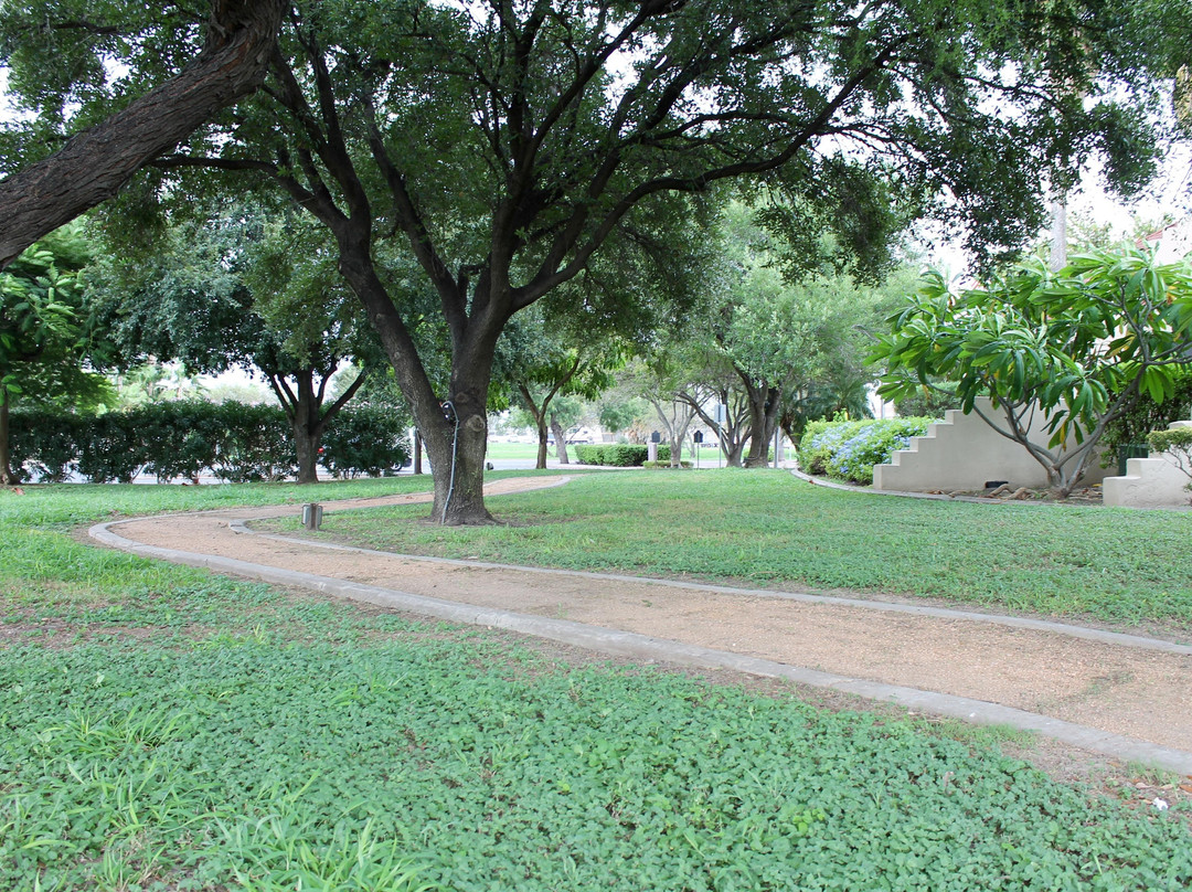 Brownsville Convention & Visitors Bureau-布朗斯维尔必去景点