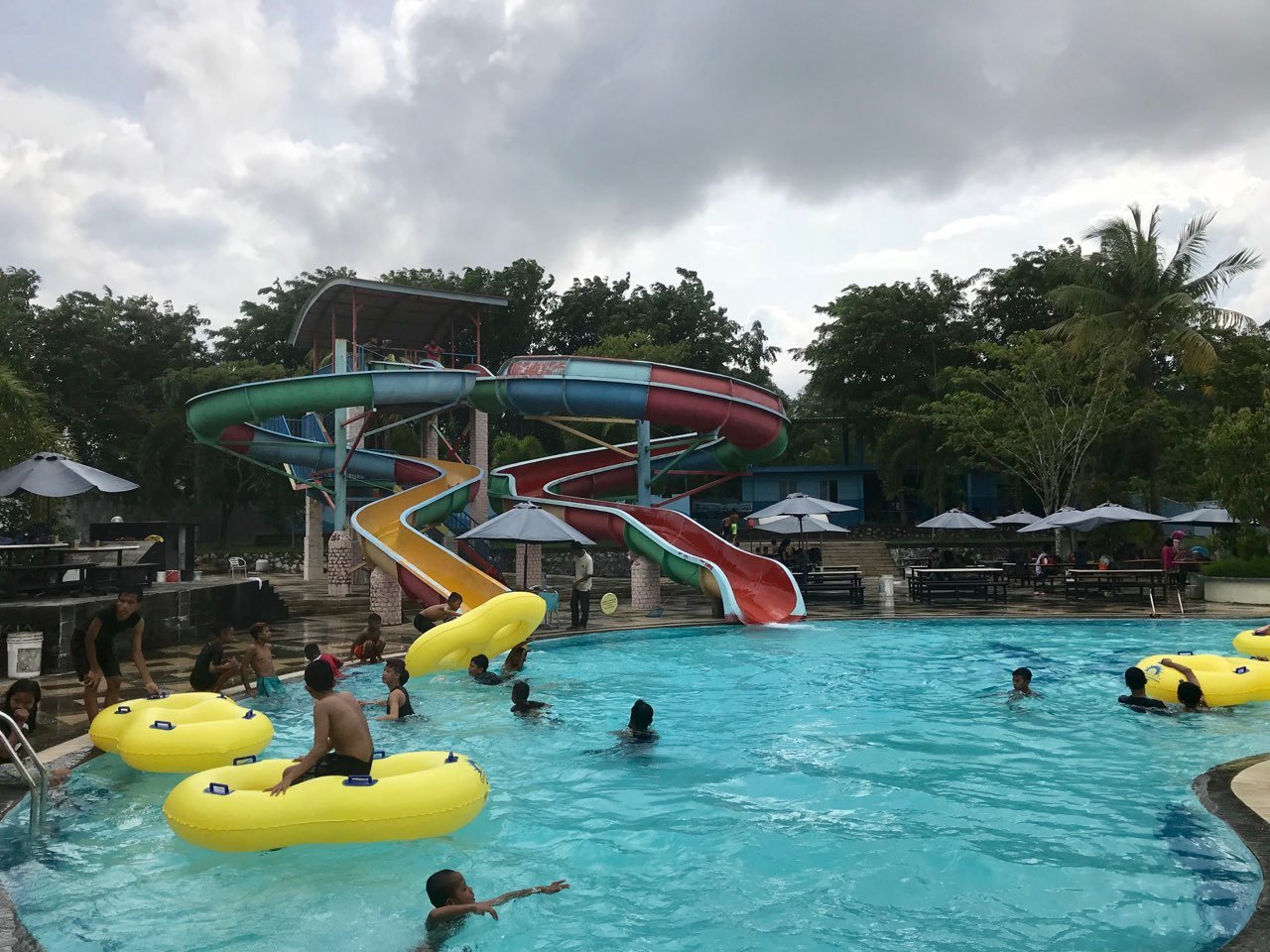 Hotel Sunrise City-泳池