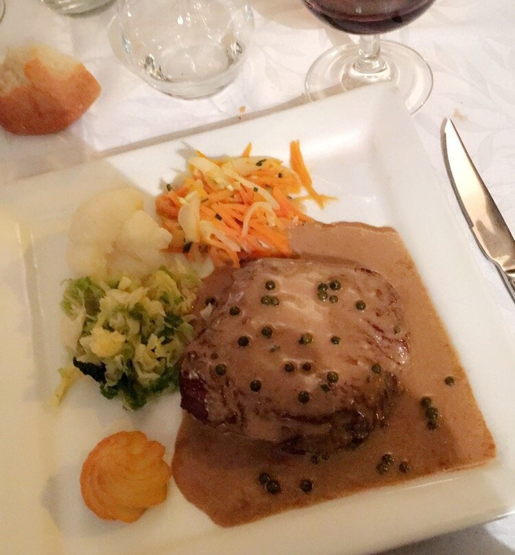 Staffelfelden餐馆和美食-Restaurant Au Raisin