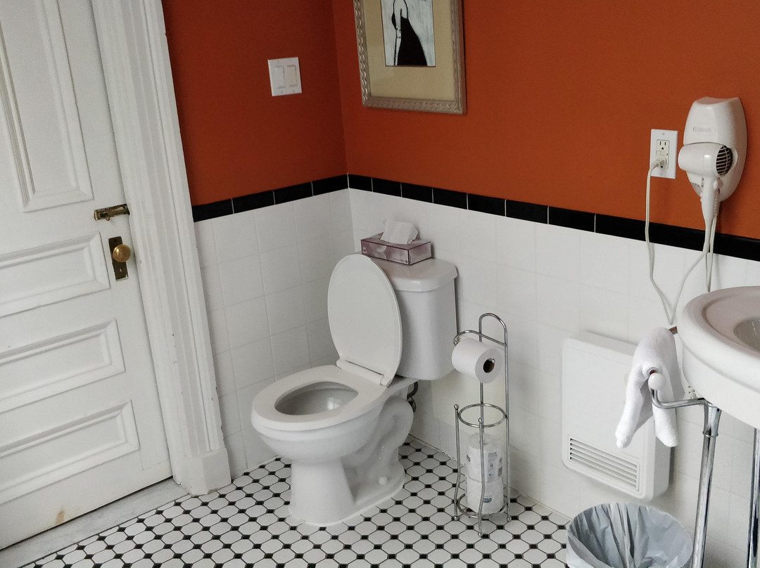 谢尔布鲁克铠甲庄园酒店主图