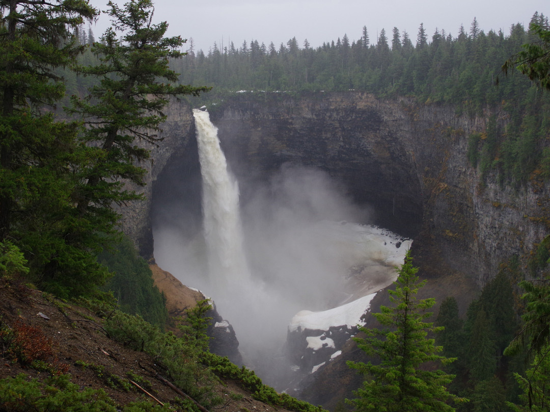 Helmcken Falls景点图片