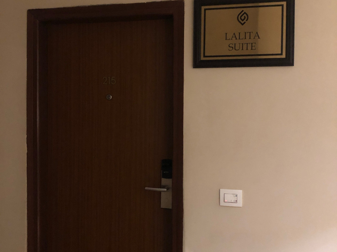 The Lalita Grand主图