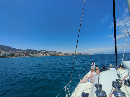 Catamaran Dragon de Oro-班纳玛德纳必去景点