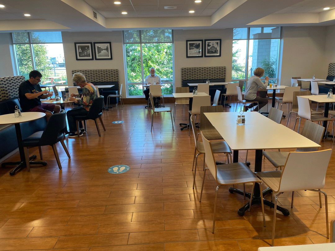 Holiday Inn Express & Suites Saint - Hyacinthe By IHG主图