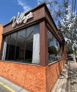 Village Restaurante餐厅图片