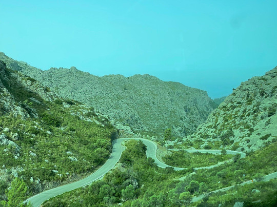 No Frills Excursions-阿尔库迪亚港必去景点