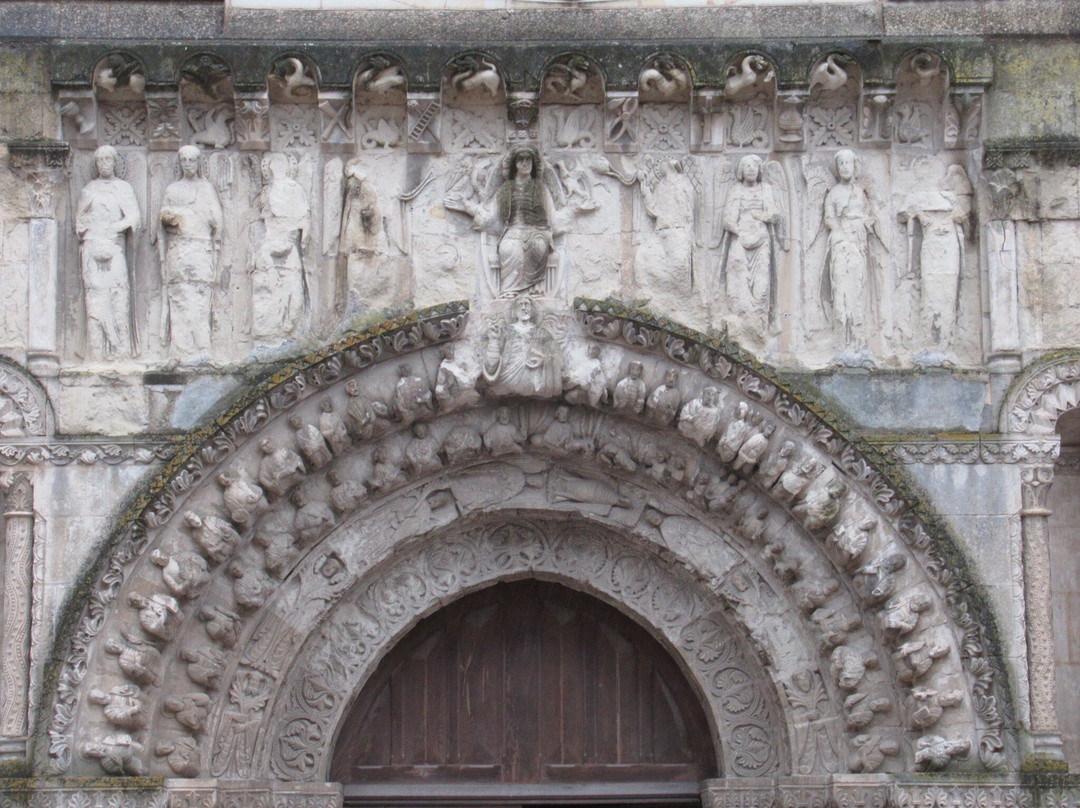 Eglise Saint-Médard de Thouars景点图片