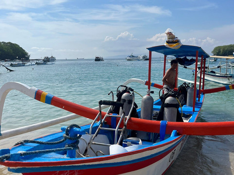 Bali Bubbles Dive Center-甘地达萨必去景点