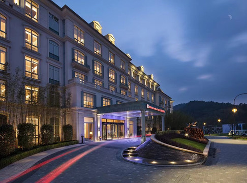 杭州鸬鸟新湖希尔顿花园酒店主图