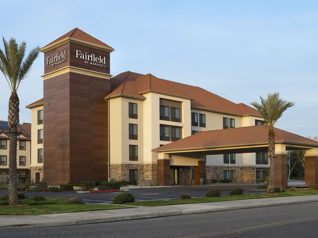 Fairfield by Marriott Inn & Suites Fresno River Park