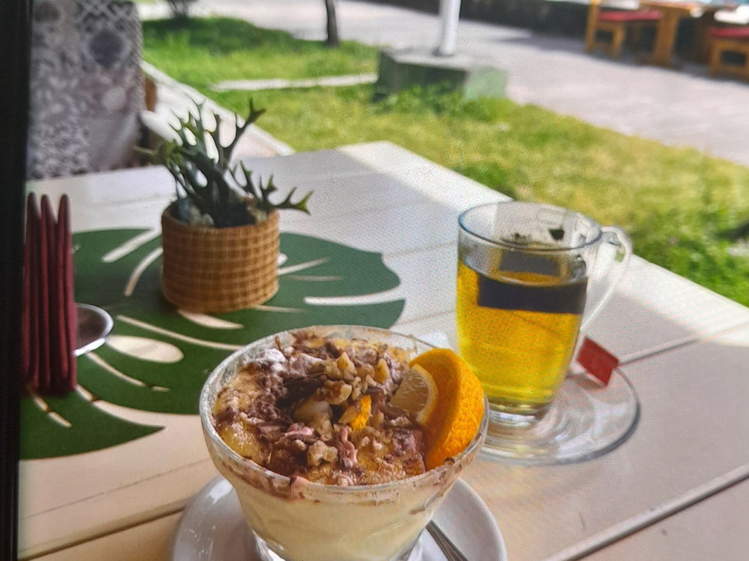 Restaurant "20 PORAT 23"