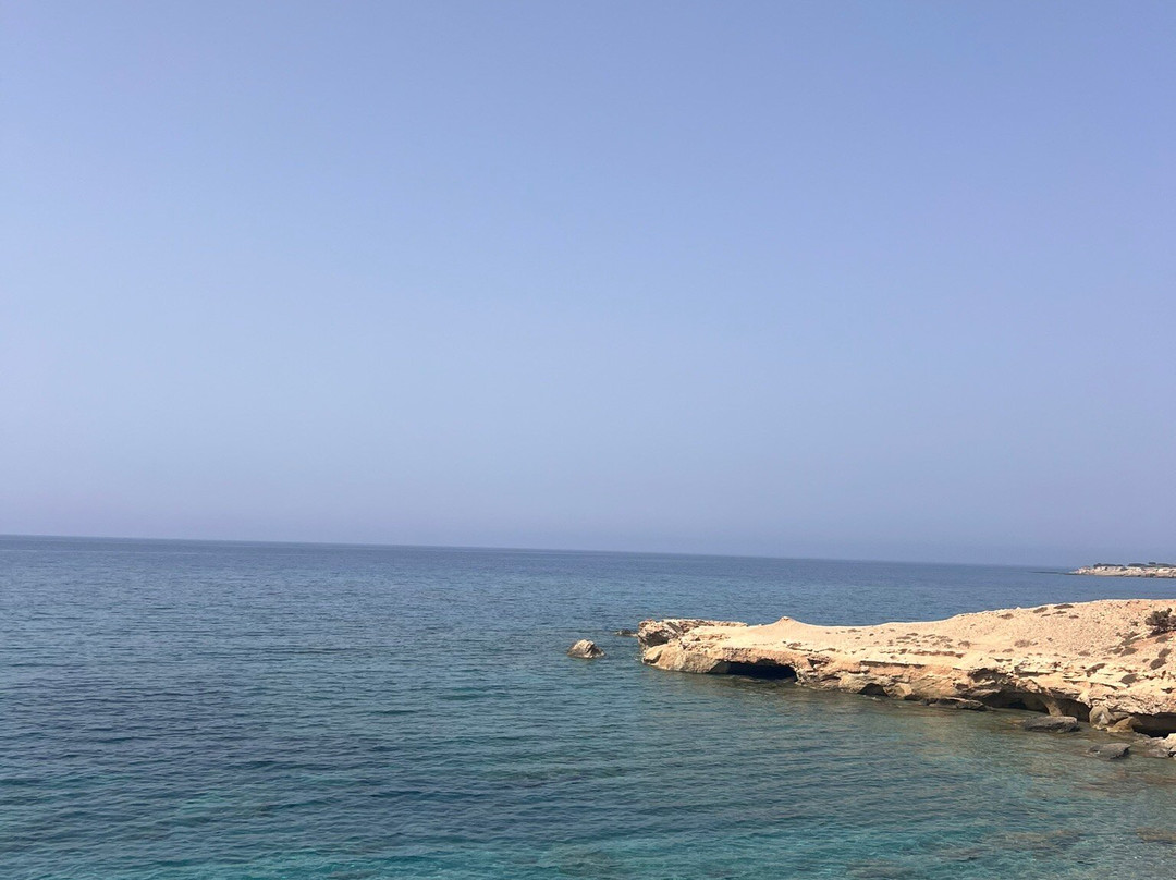 Araki Beach景点图片