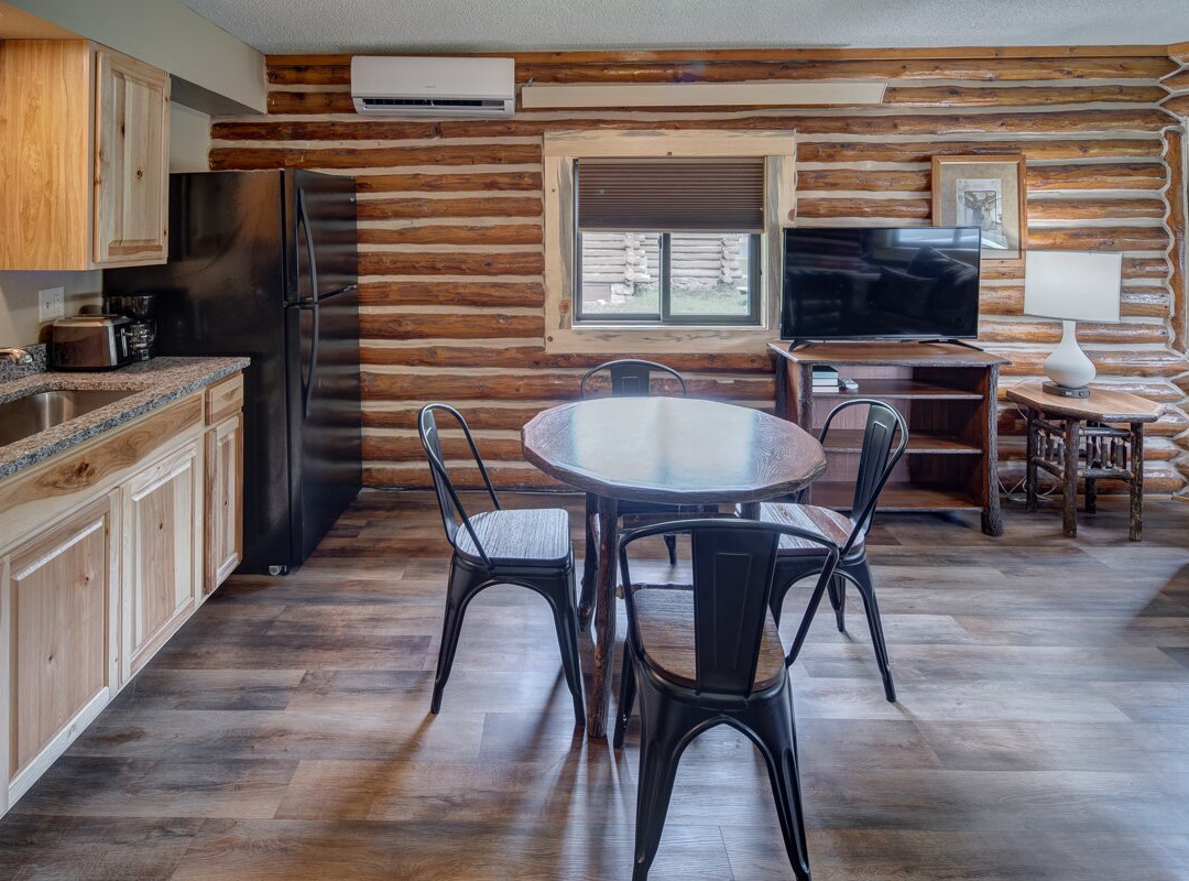 State Game Lodge主图