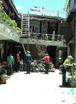 拉萨风马飞扬旅舍（大昭寺八廓街店）主图