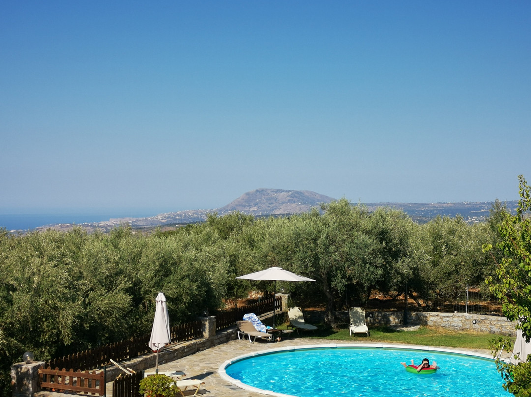 Stratos Villas主图