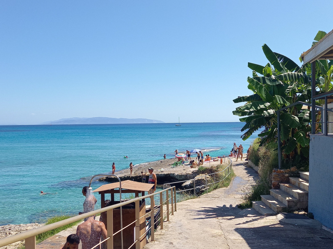 Agios Thomas Beach景点图片