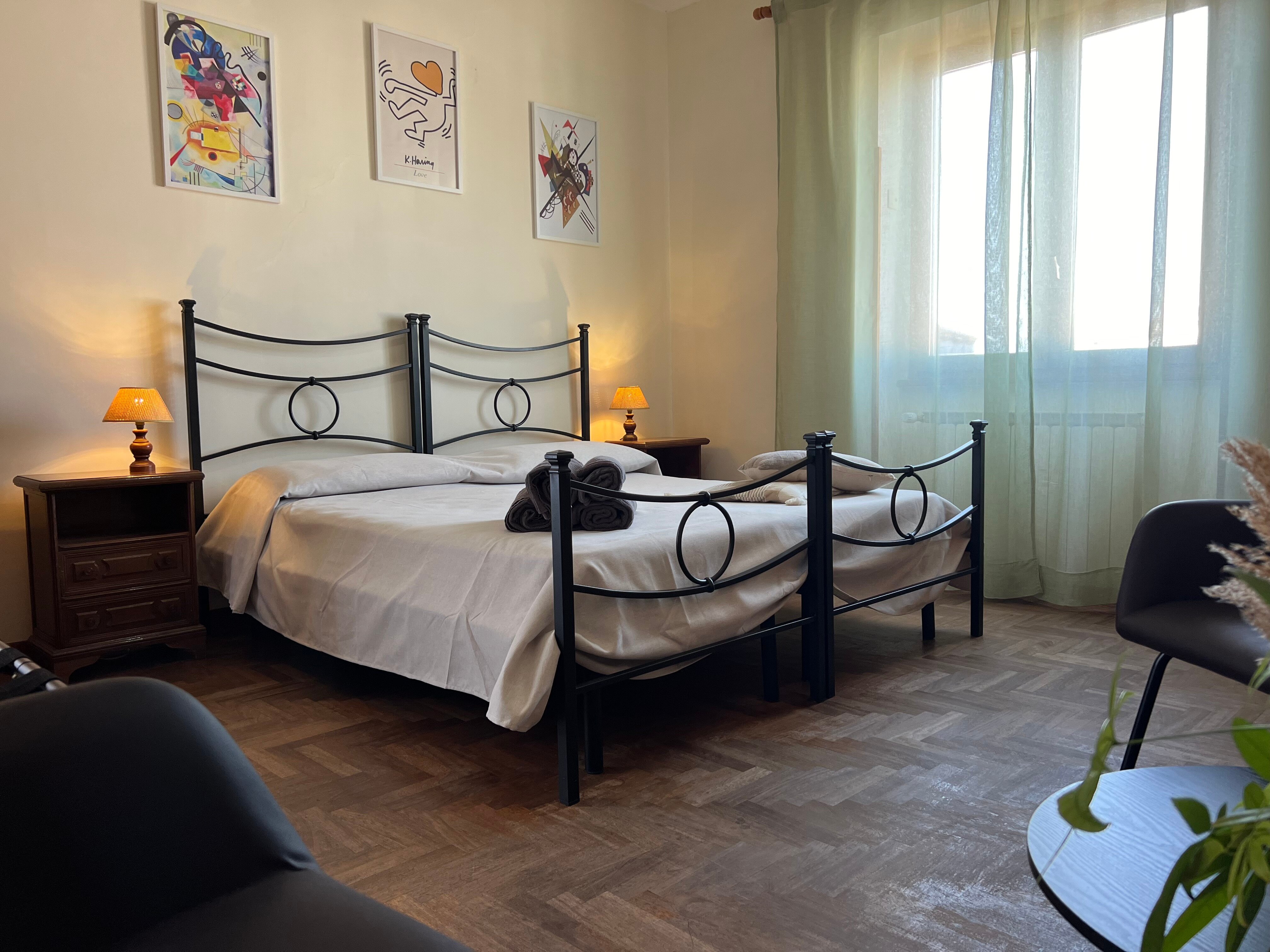 阿兰西花园教堂家庭式酒店-客卧