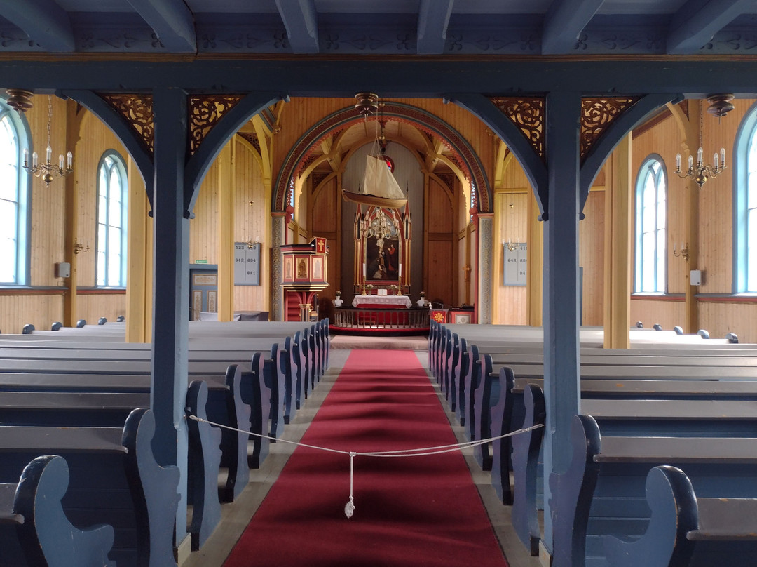 Kvernes (new) Church景点图片