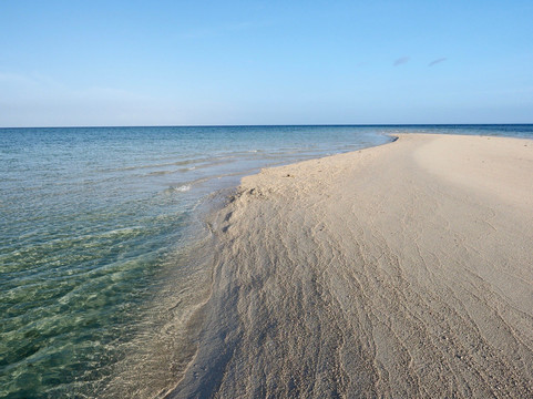 Palad Sandbar-Maniuaya Island必去景点