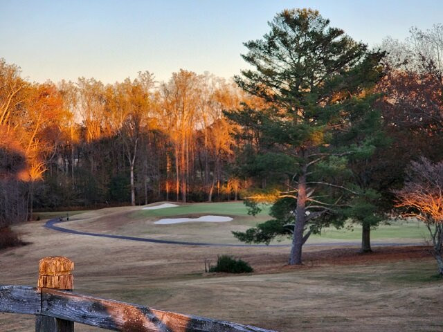 Tanglewood Park Championship Golf Course景点图片