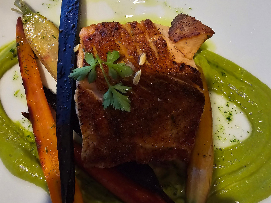 希伯城餐馆和美食-Overlook Restaurant