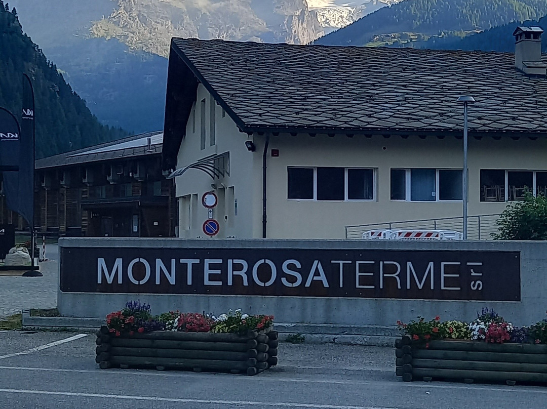 MonterosaSPA-尚波吕克必去景点