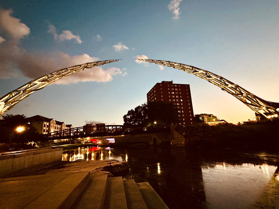 Arc of Dreams-苏福尔斯必去景点