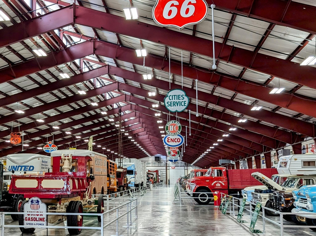 Iowa 80 Trucking Museum景点图片