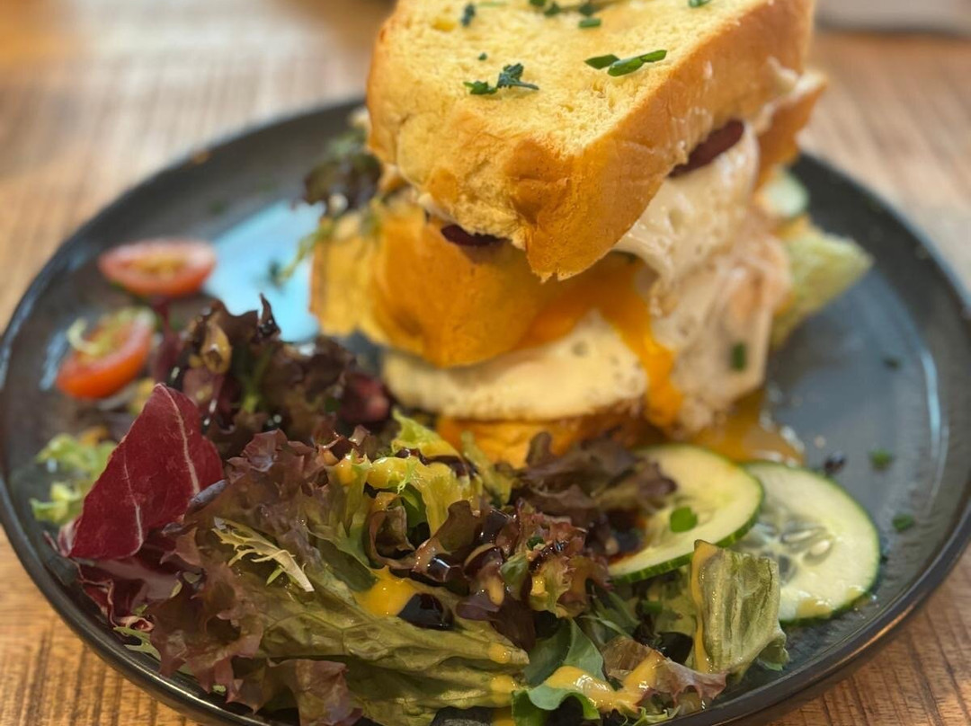 9to5 - Café & Brunch