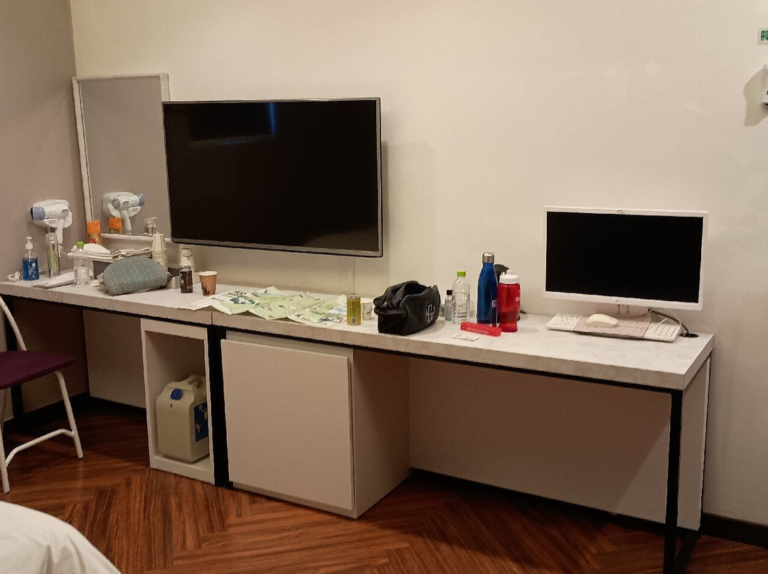 Iksan 4 Seasons Hotel