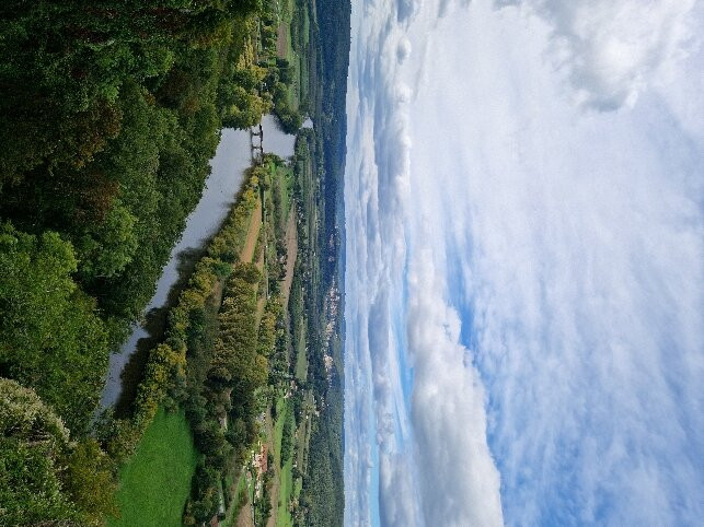 Au Pré des Sources主图