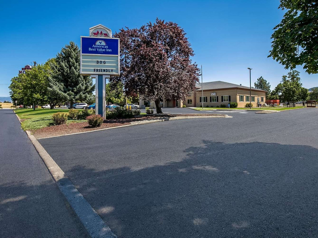 Americas Best Value Sandman Inn