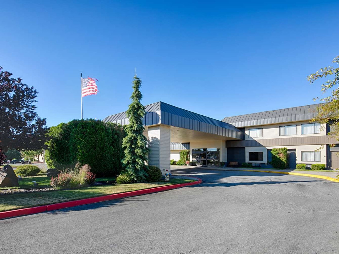 Red Lion Hotel Templin's on the River