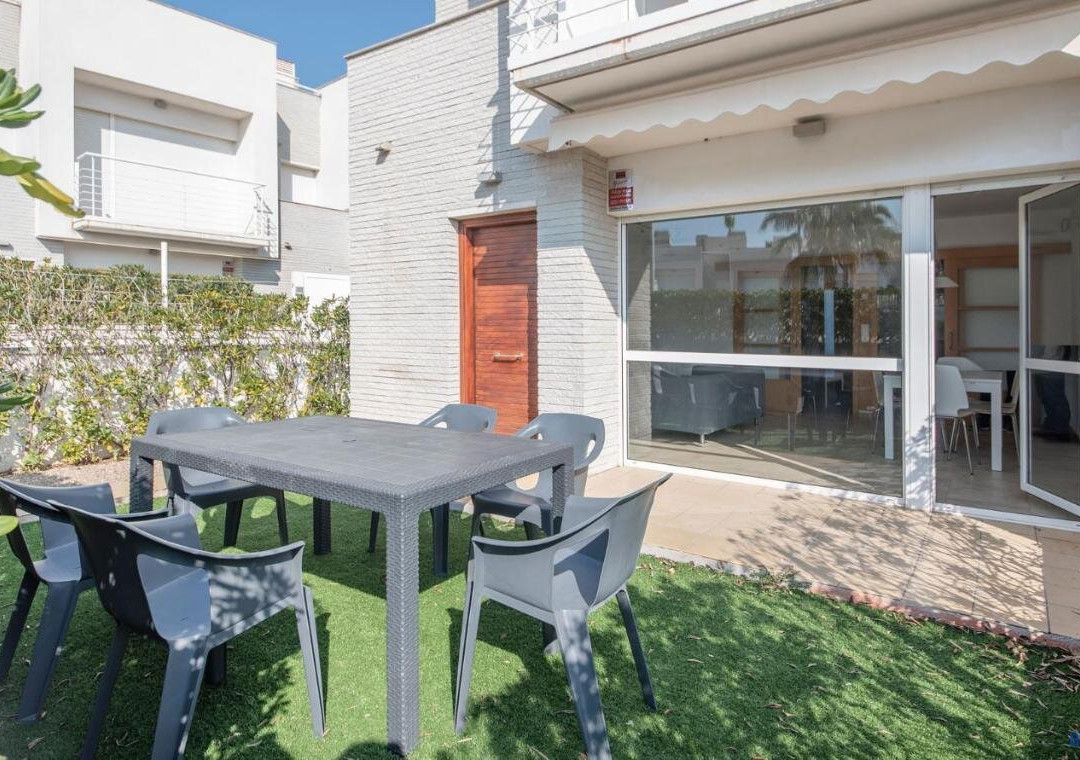 Eulalia Apartments